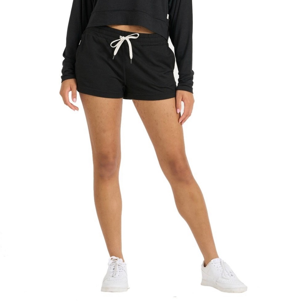 Vuori Halo Black Performance Shorts Size Small